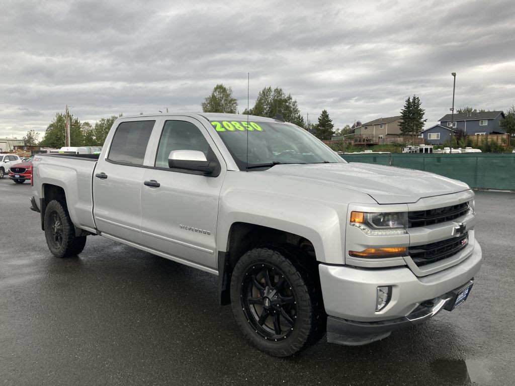 2018 Chevrolet Silverado 1500 Image 3