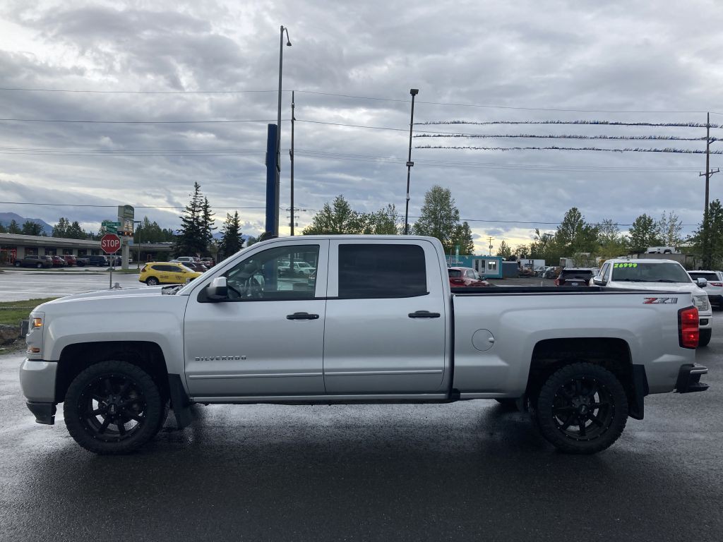 2018 Chevrolet Silverado 1500 Image 8
