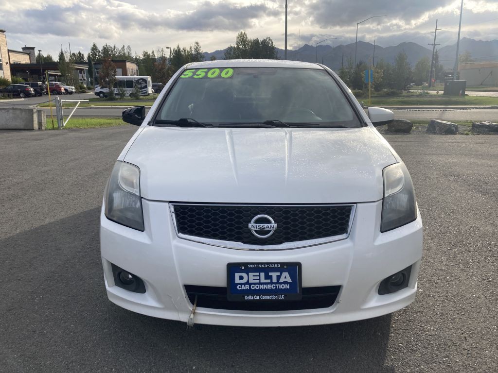 2010 Nissan Sentra Image 2