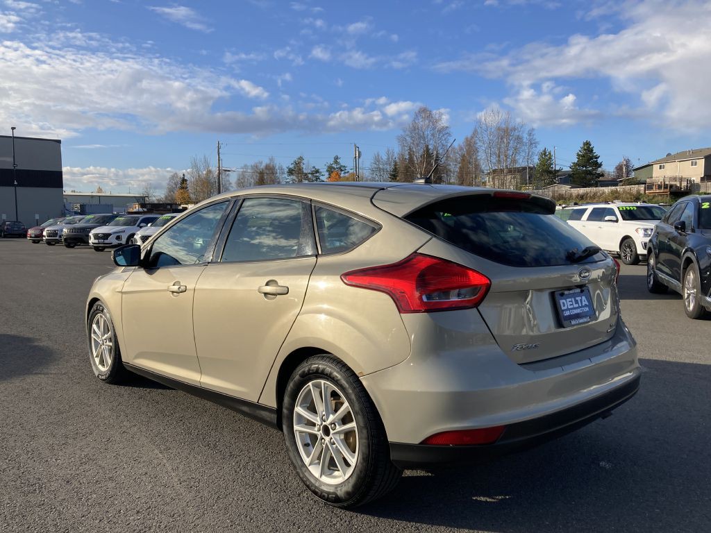 2016 Ford Focus Image 7