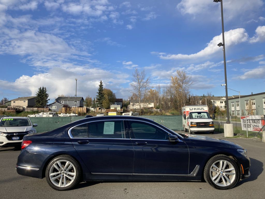 2016 BMW 7 Series Image 4