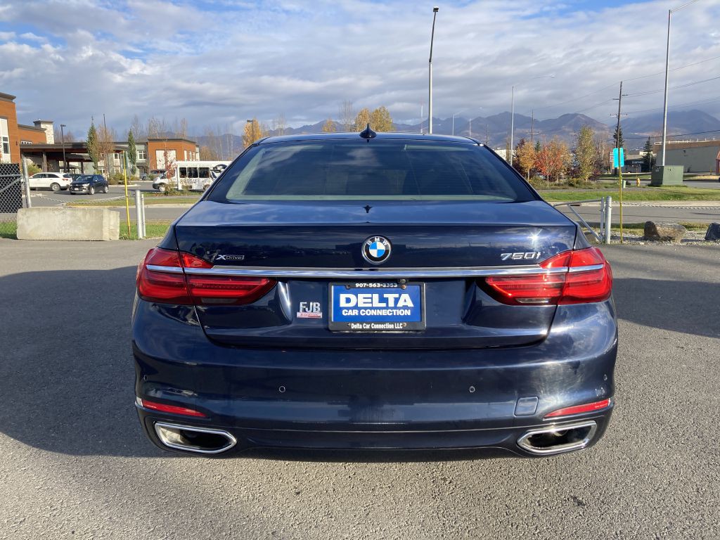 2016 BMW 7 Series Image 6