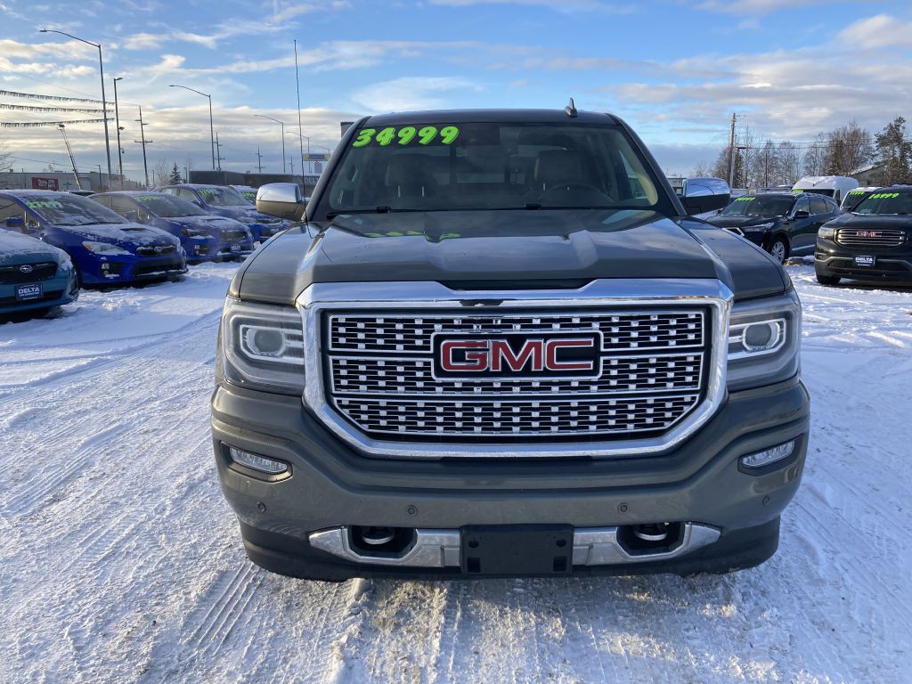 2018 GMC Sierra Image 2