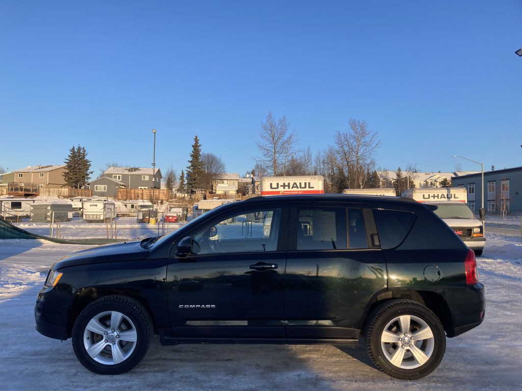 2013 Jeep Compass Image 8