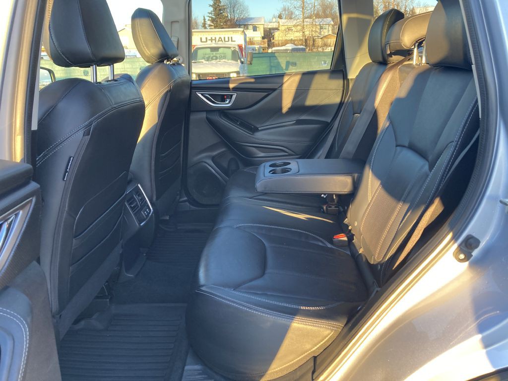 2019 Subaru Forester Image 10