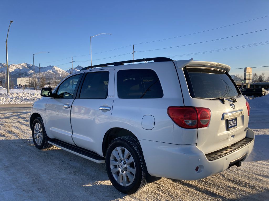 2014 Toyota Sequoia Image 7