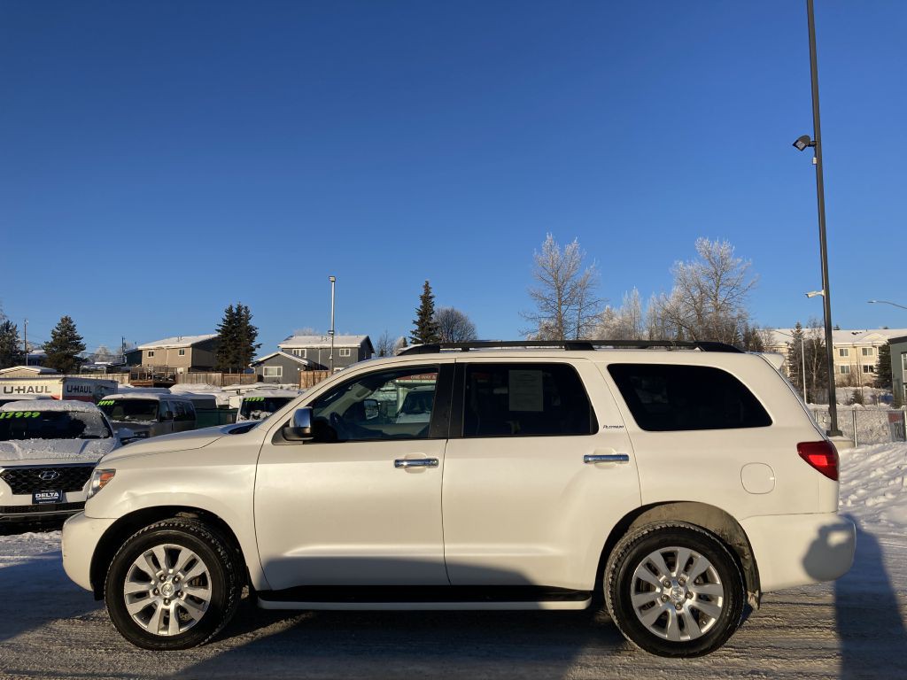 2014 Toyota Sequoia Image 8