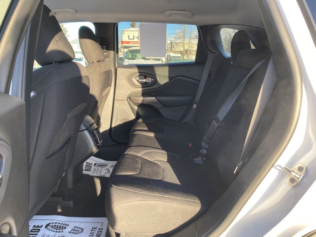 2020 Jeep Cherokee Image 10