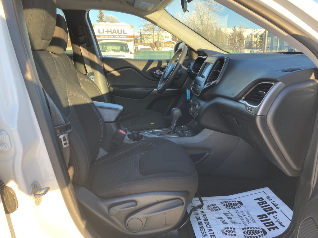 2020 Jeep Cherokee Image 12