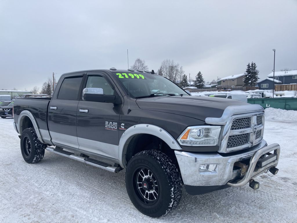 2015 RAM 2500 Image 3