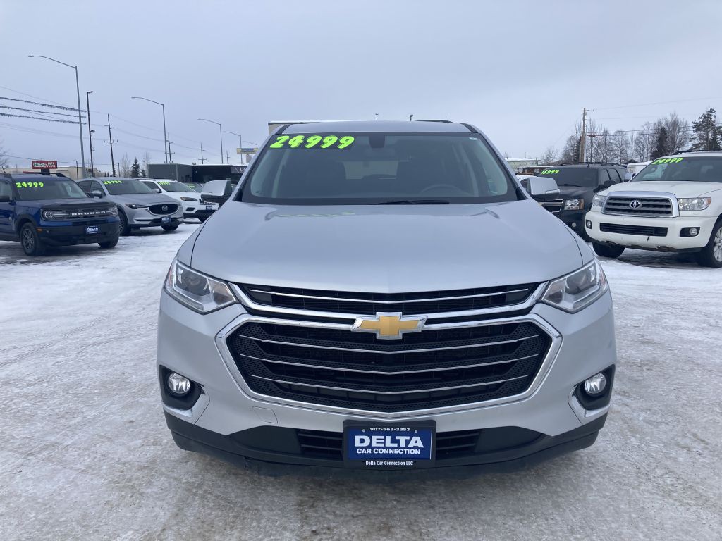 2021 Chevrolet Traverse Image 2