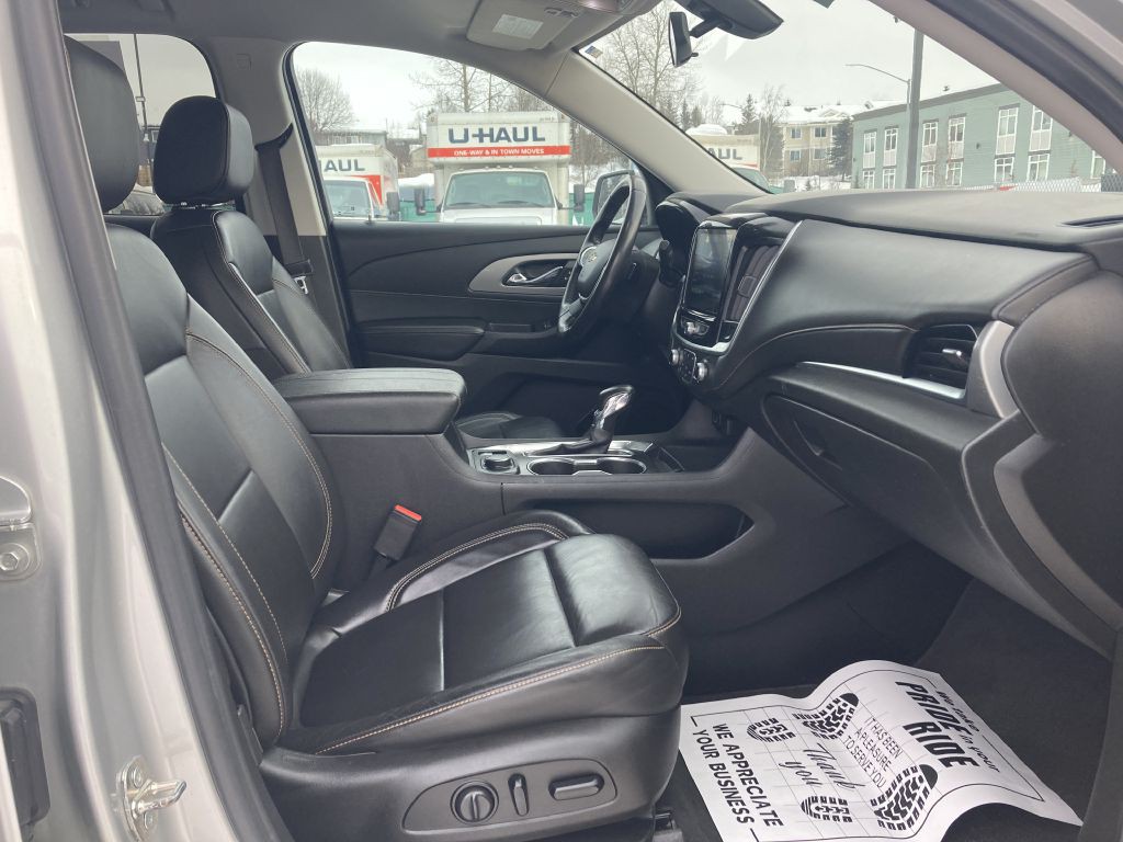 2021 Chevrolet Traverse Image 12