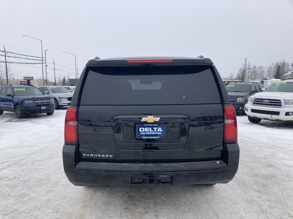 2019 Chevrolet Suburban Image 6