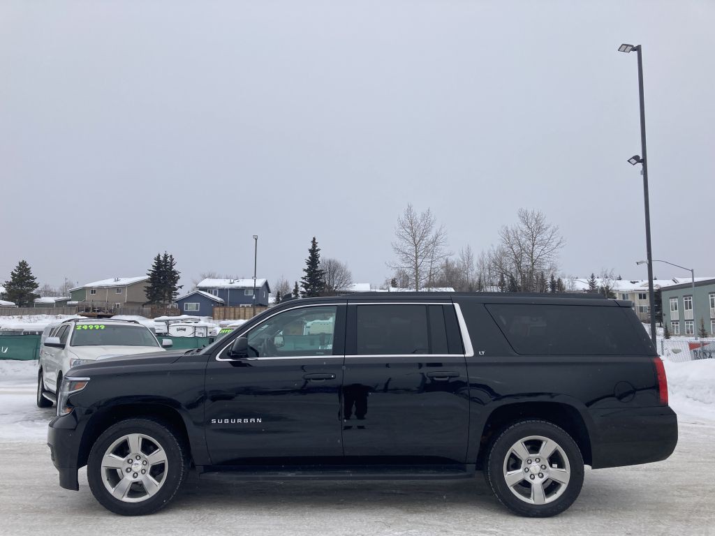 2019 Chevrolet Suburban Image 8