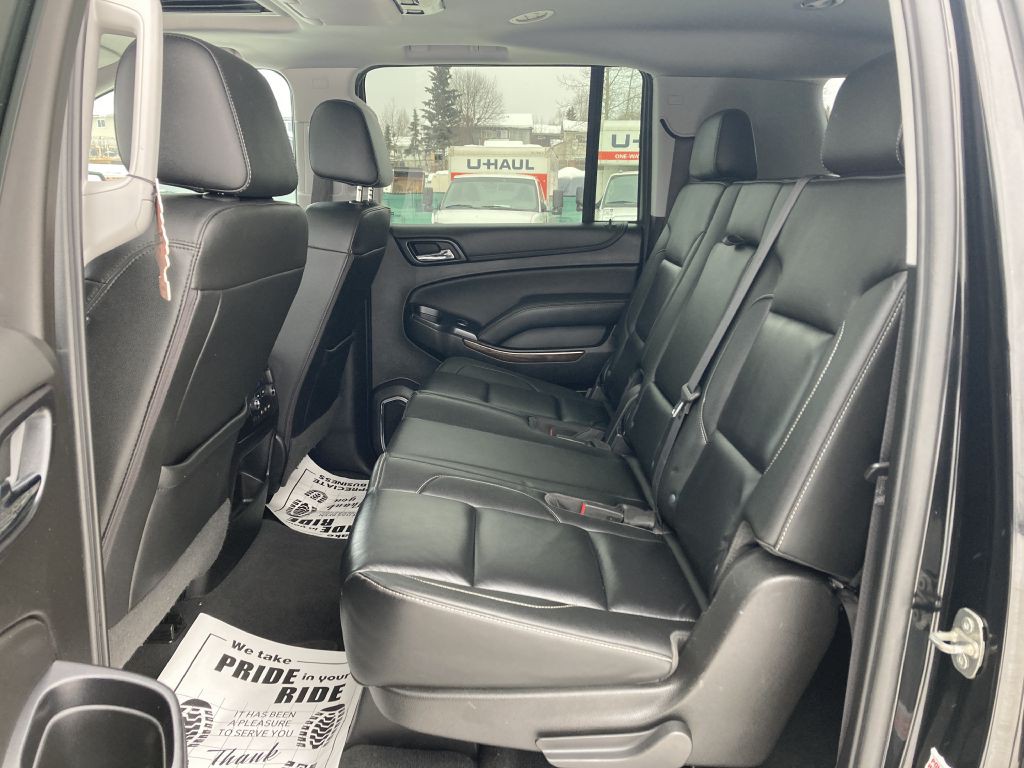 2019 Chevrolet Suburban Image 10
