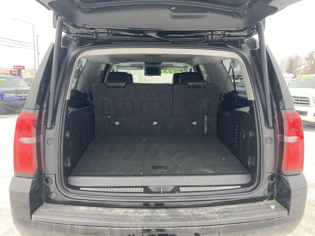2019 Chevrolet Suburban Image 14