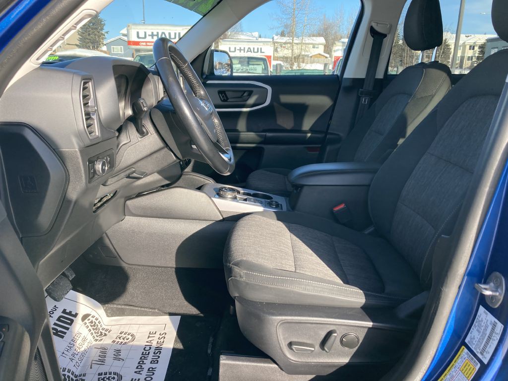 2023 Ford Bronco Image 9