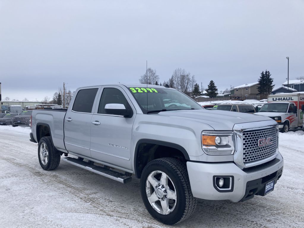 2015 GMC Sierra Image 3