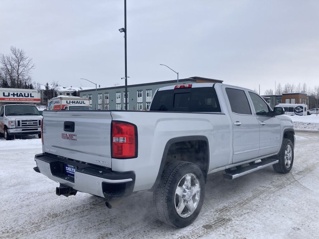 2015 GMC Sierra Image 5