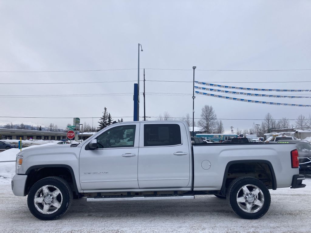 2015 GMC Sierra Image 8