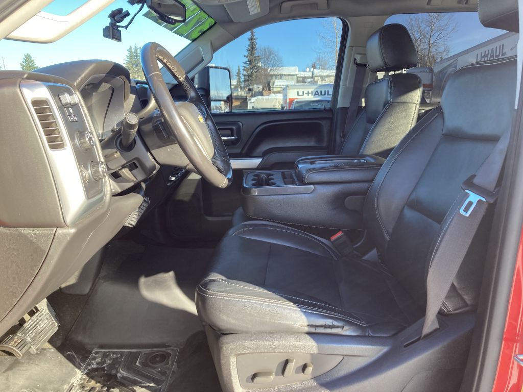 2015 Chevrolet Silverado 1500 Image 9