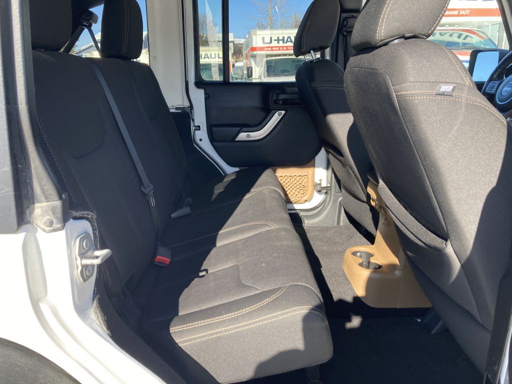 2016 Jeep Wrangler Unlimited Image 13