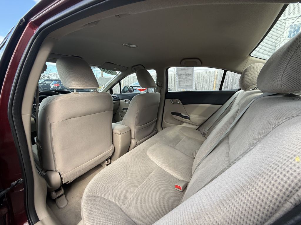 2012 Honda Civic Image 12