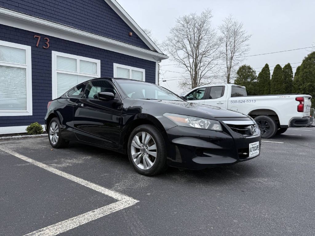 2011 Honda Accord Image 4