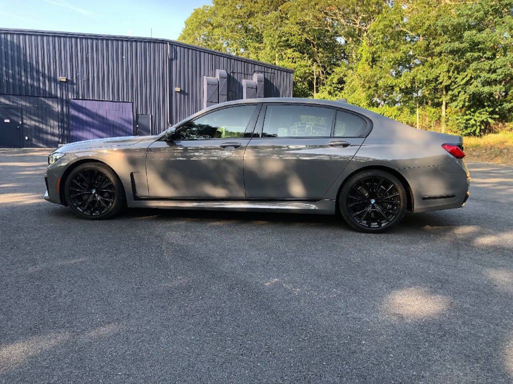 2020 BMW 7 Series Image 9