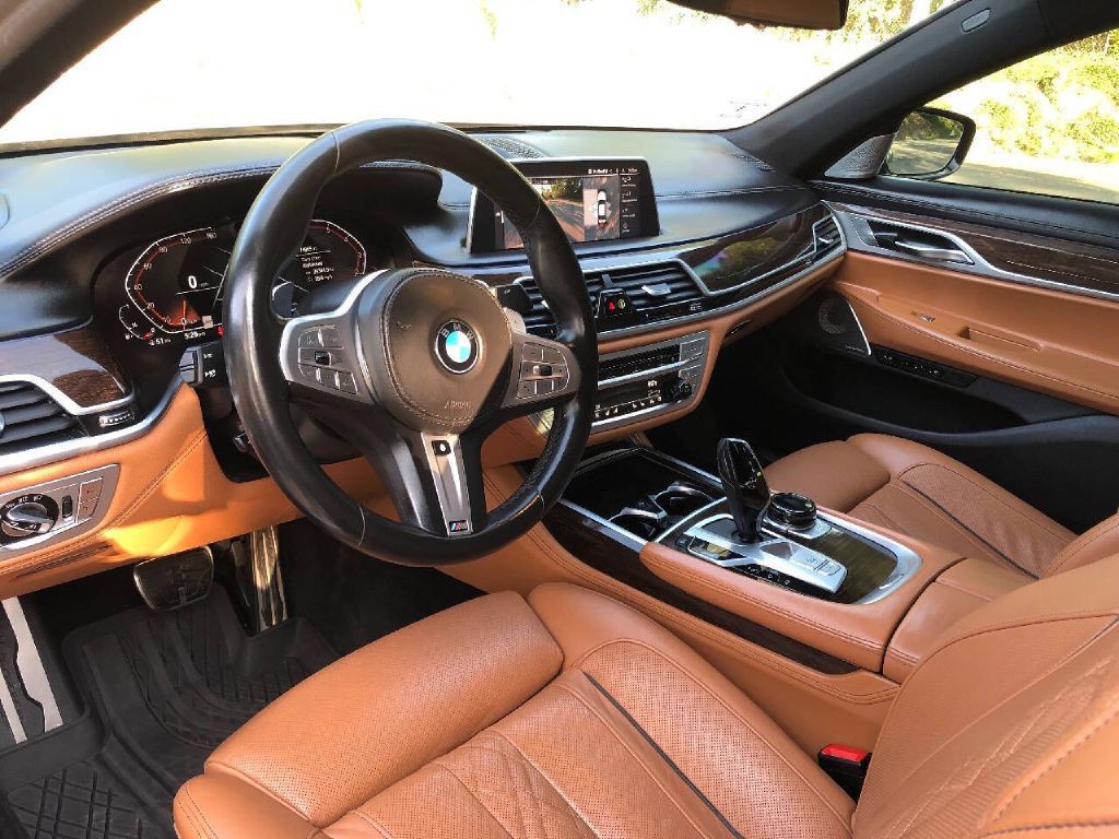 2020 BMW 7 Series Image 10