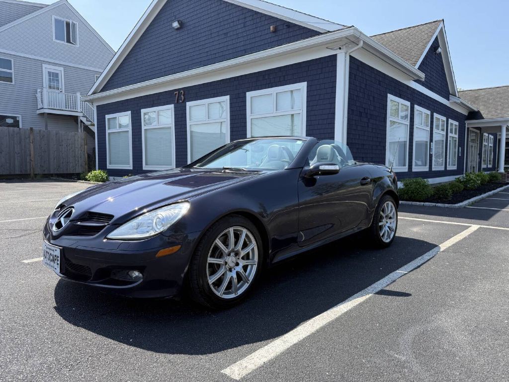 2006 Mercedes-Benz SLK-Class Image 2