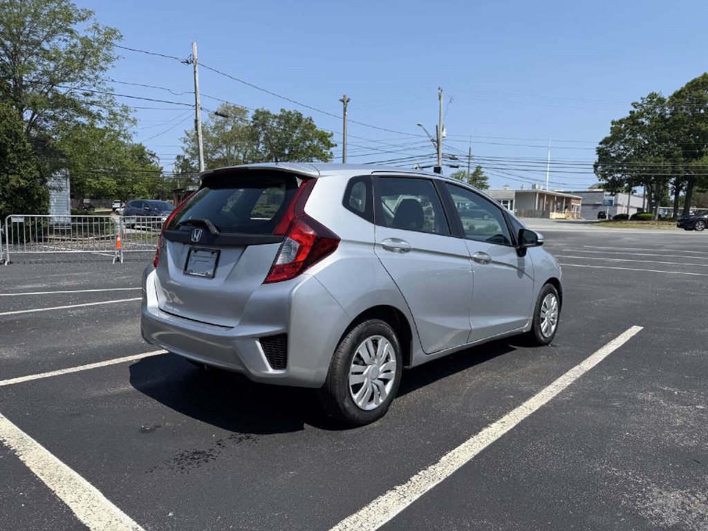 2015 Honda Fit Image 6
