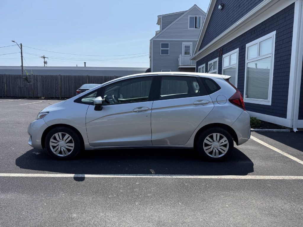 2015 Honda Fit Image 9