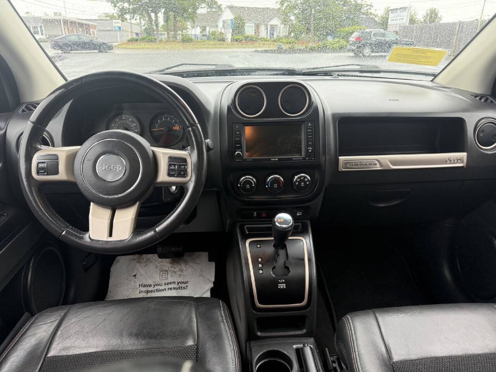 2016 Jeep Compass Image 11