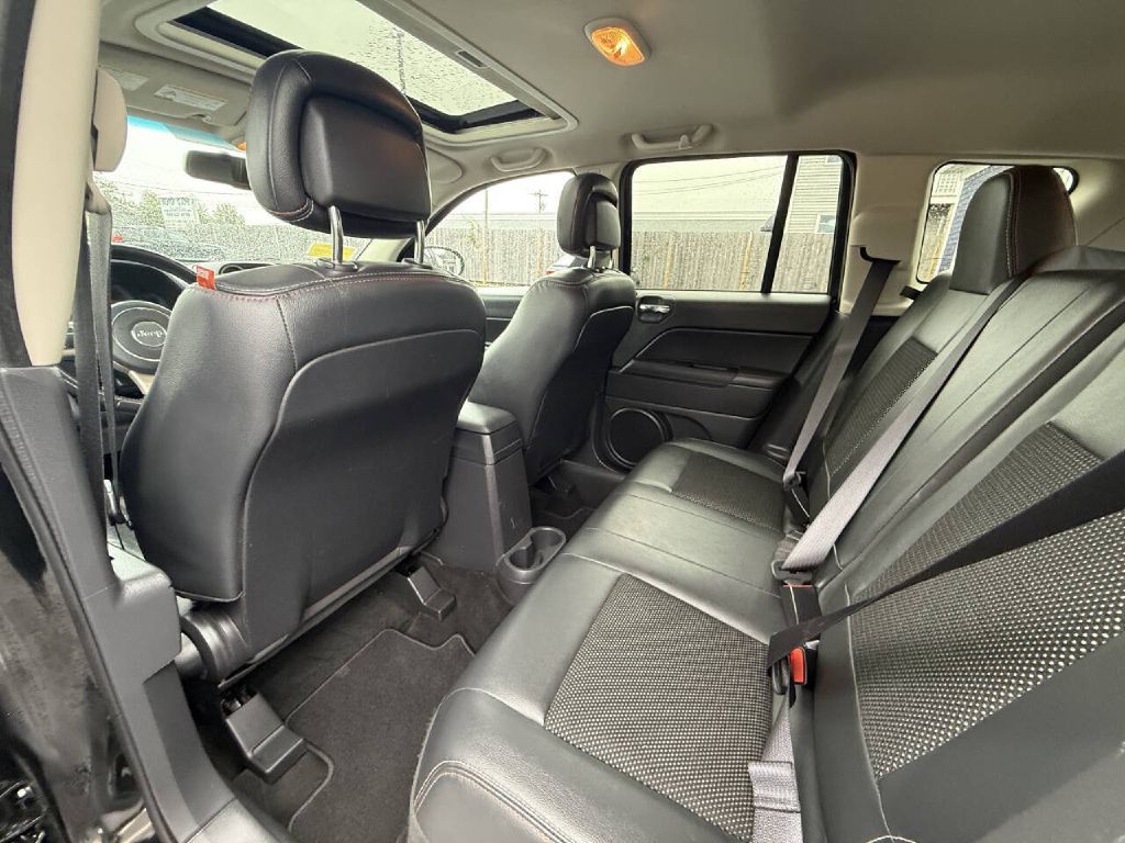 2016 Jeep Compass Image 13