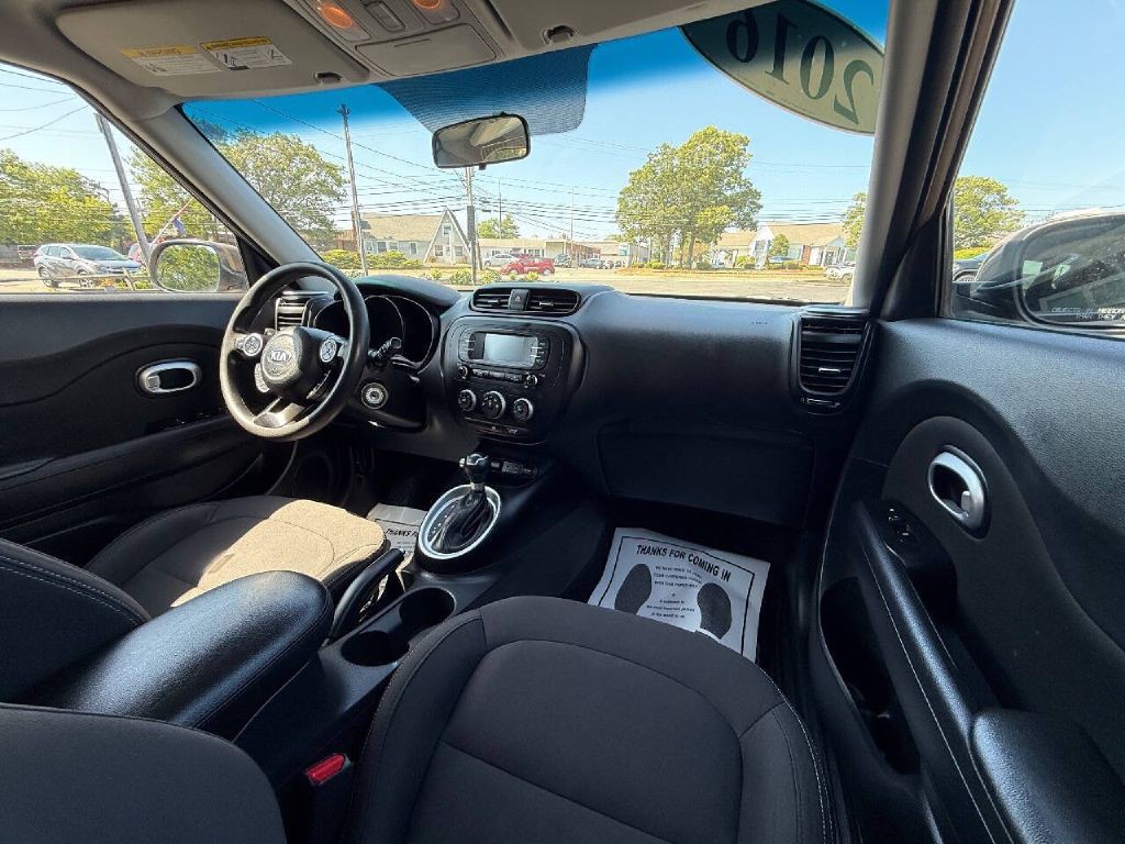 2016 Kia Soul Image 12