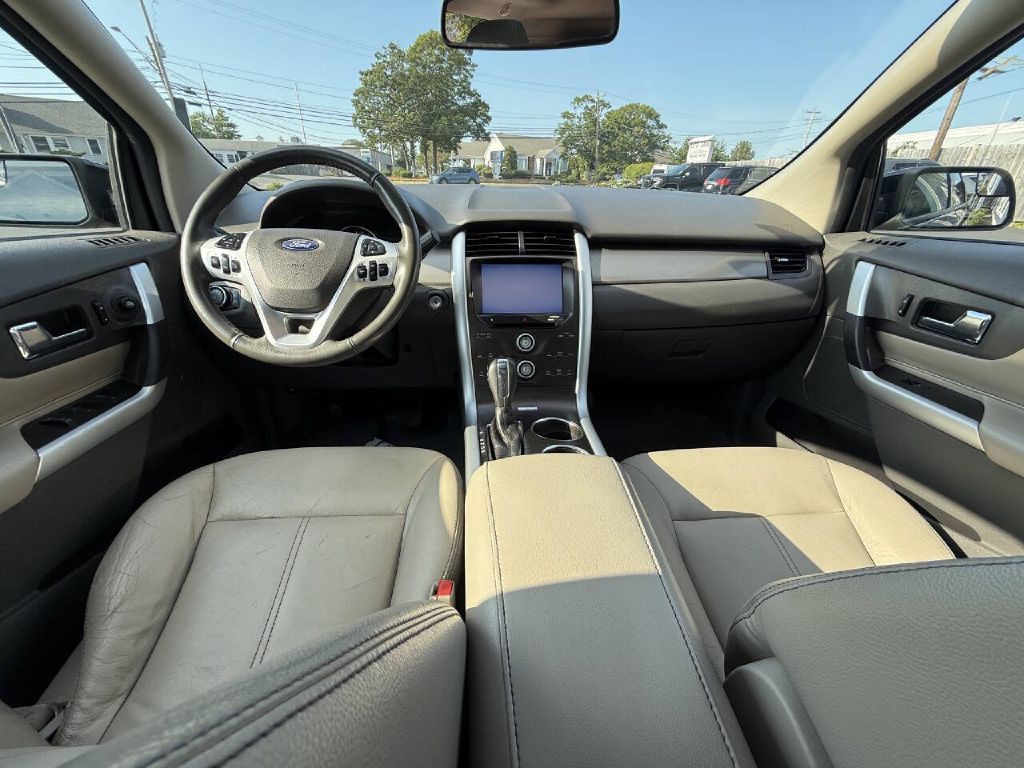2013 Ford Edge Image 11