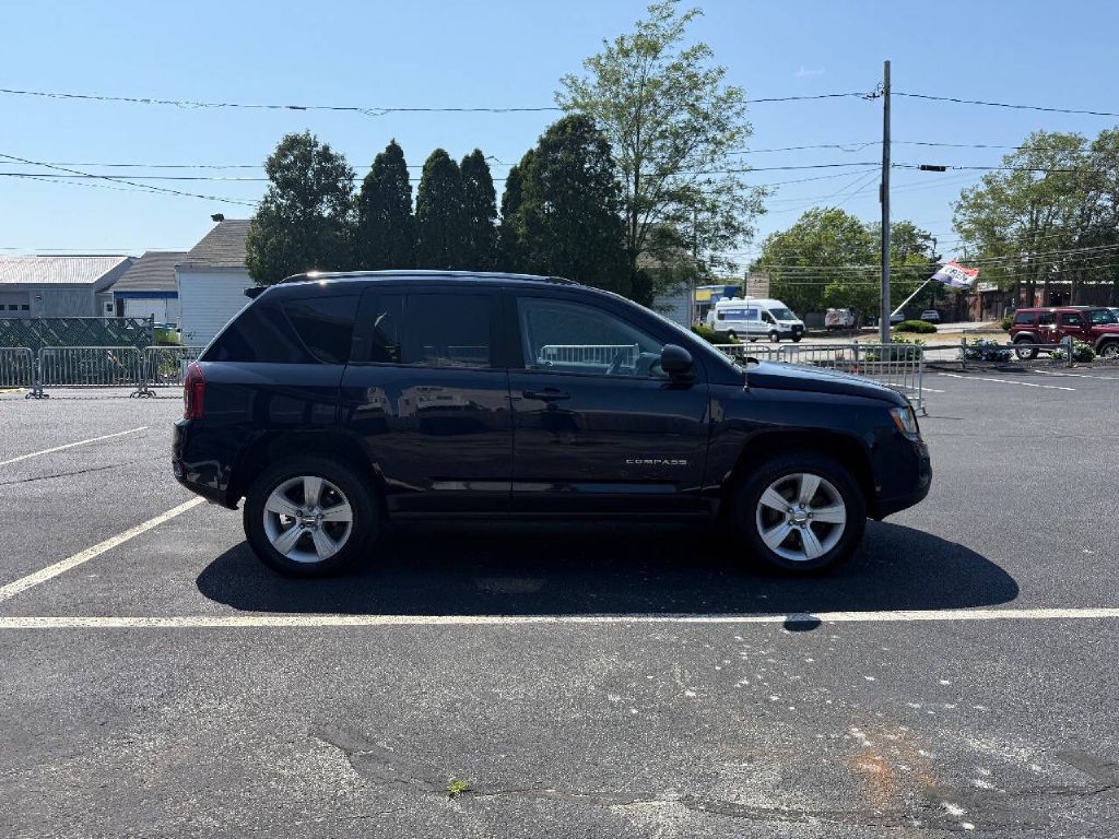 2014 Jeep Compass Image 5
