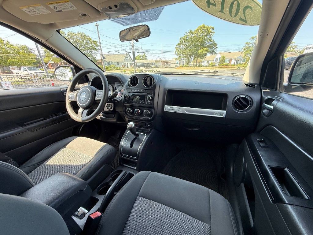 2014 Jeep Compass Image 12