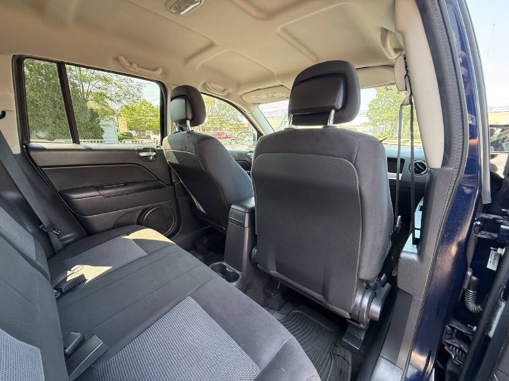 2014 Jeep Compass Image 14