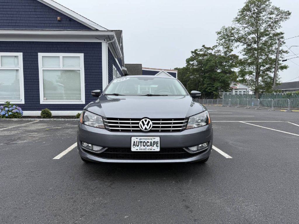 2013 Volkswagen Passat Image 3
