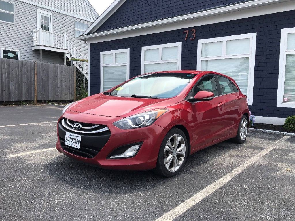 2014 Hyundai Elantra Image 2