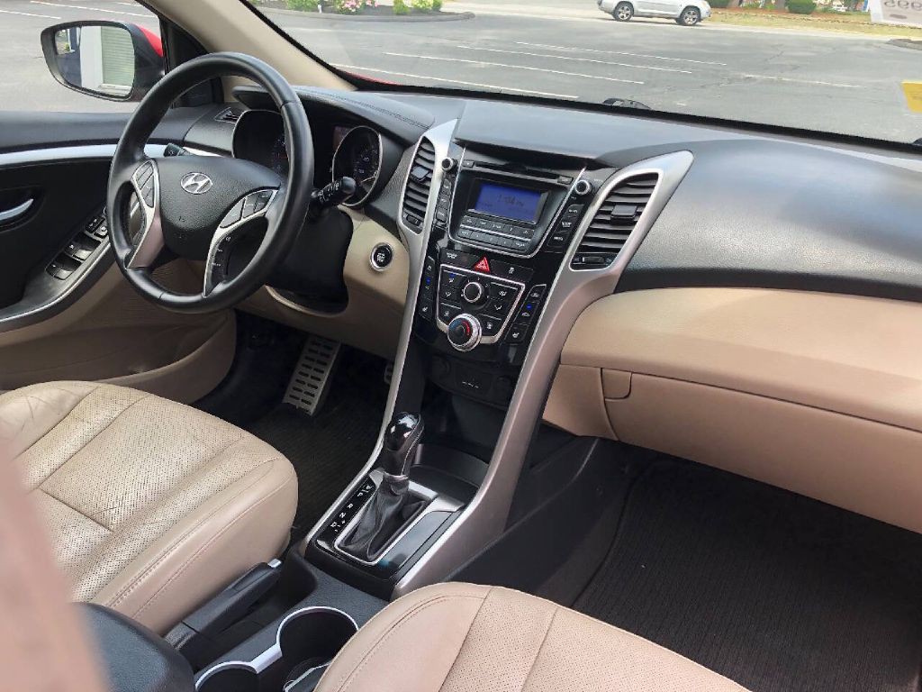 2014 Hyundai Elantra Image 12