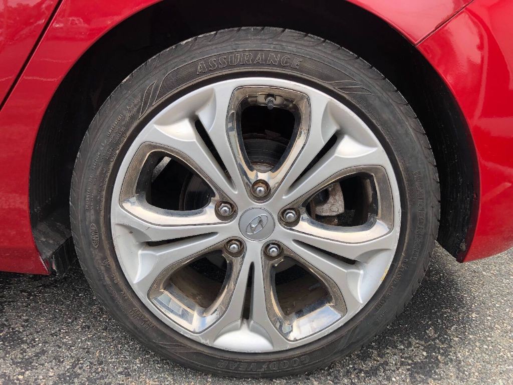 2014 Hyundai Elantra Image 15