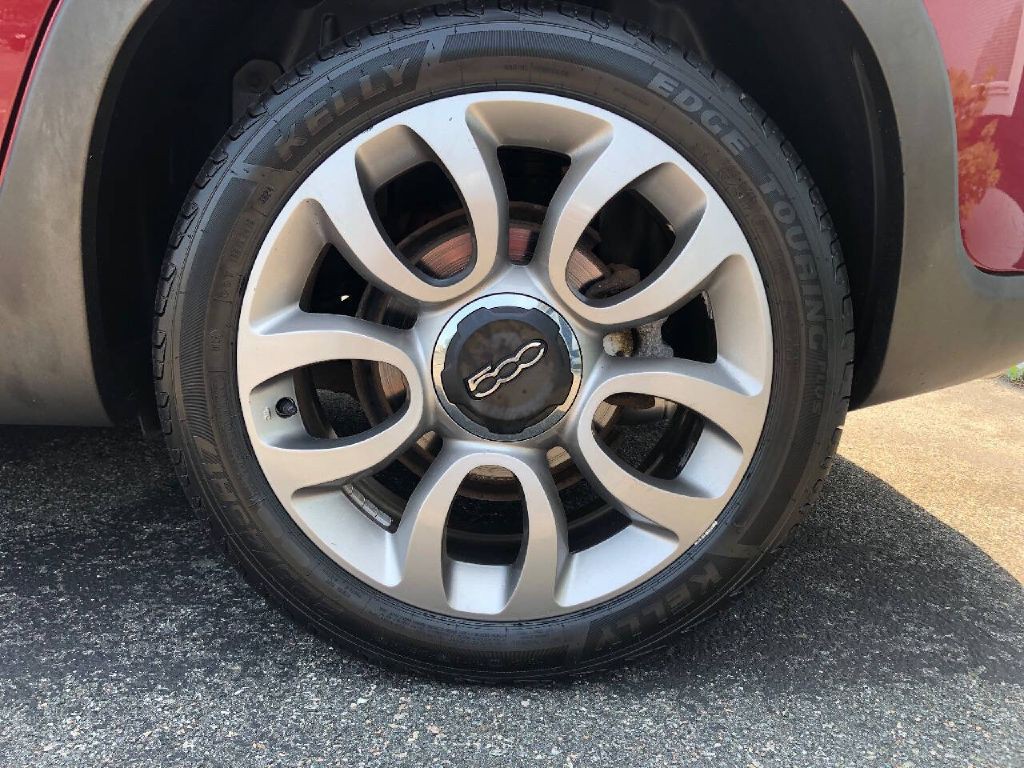 2015 FIAT 500L Image 14