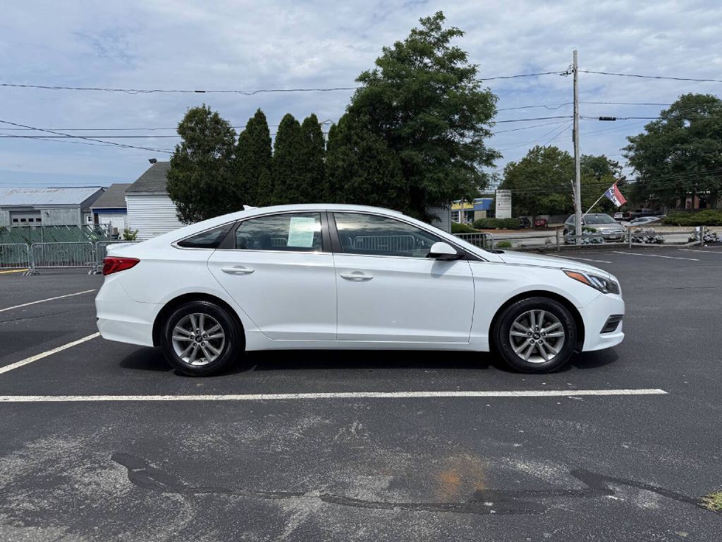 2015 Hyundai Sonata Image 5
