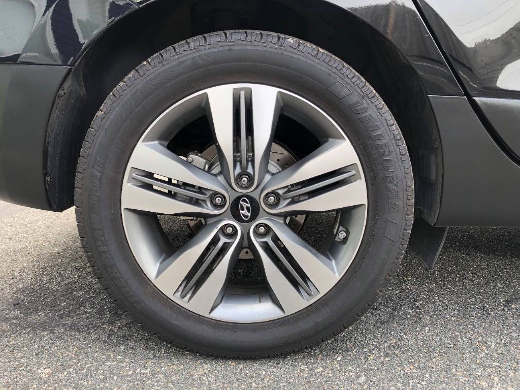 2015 Hyundai Tucson Image 18