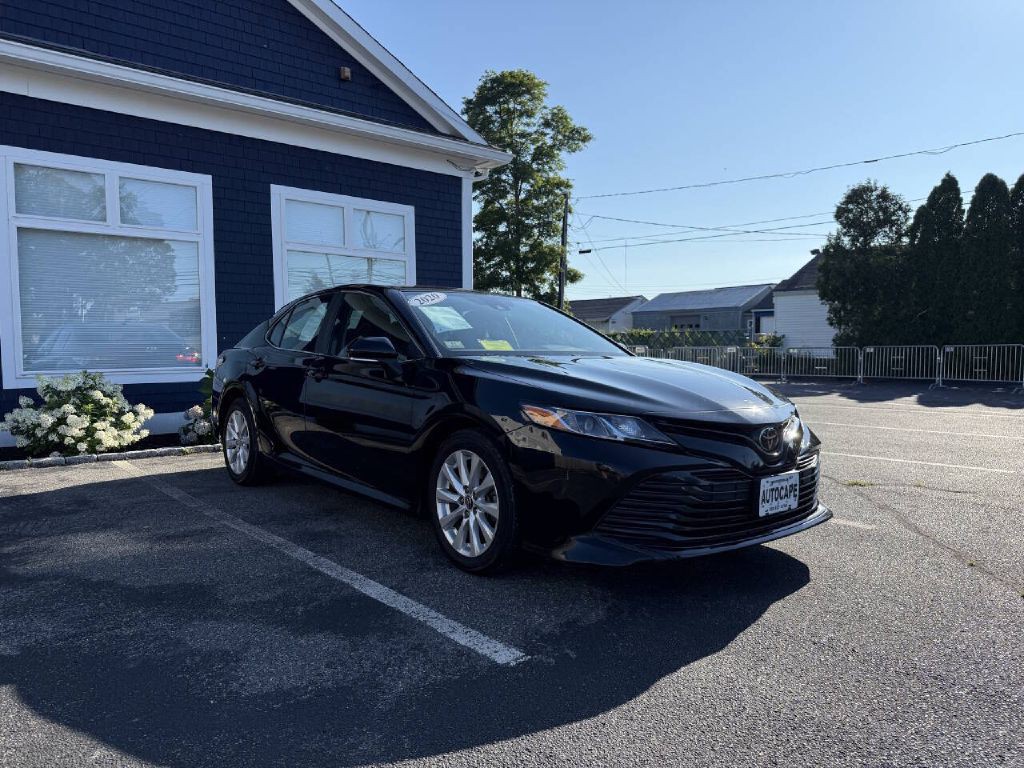 2020 Toyota Camry Image 4