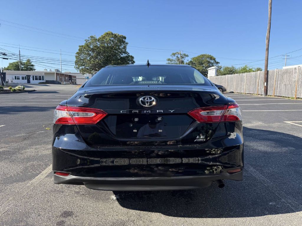 2020 Toyota Camry Image 7