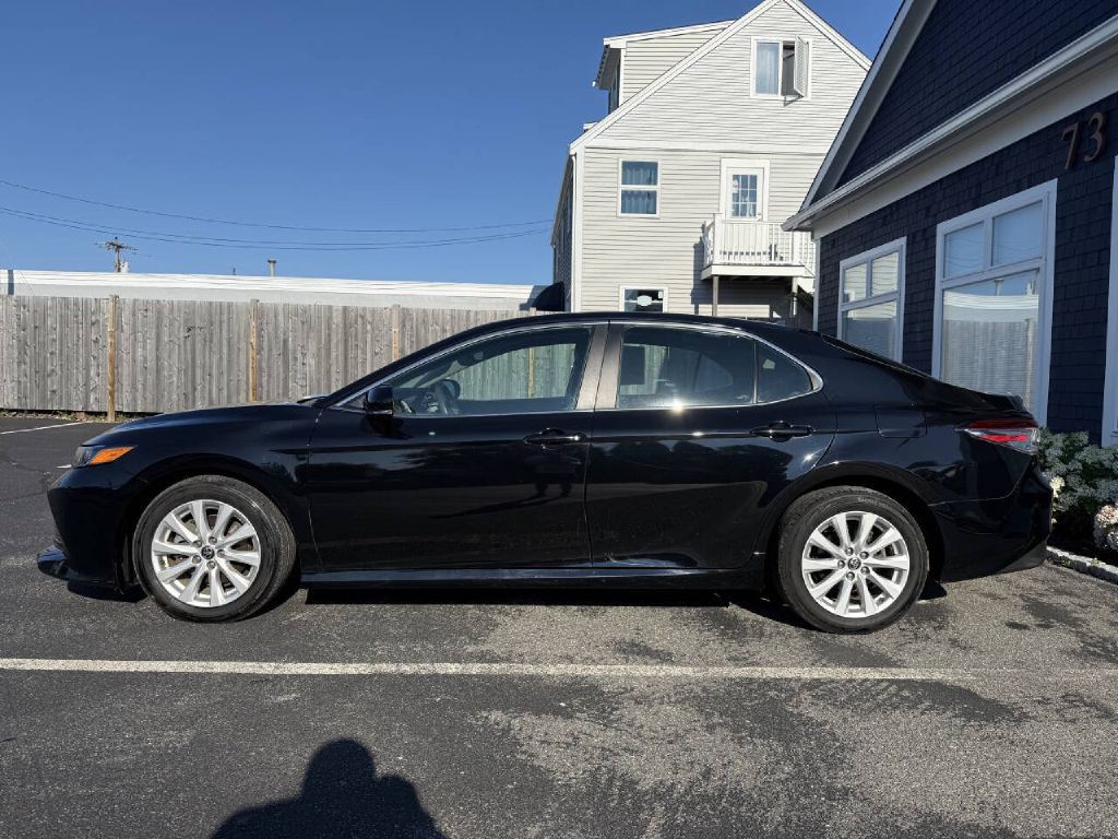 2020 Toyota Camry Image 9
